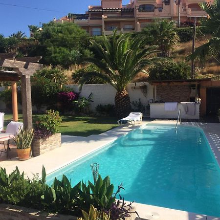 פואנגירולה Villa Mijas With Pool 50 M Beach מראה חיצוני תמונה