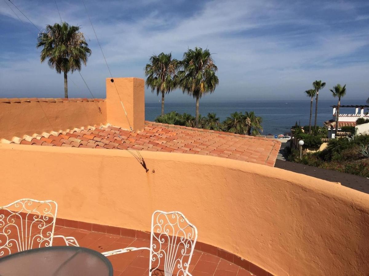 פואנגירולה Villa Mijas With Pool 50 M Beach מראה חיצוני תמונה