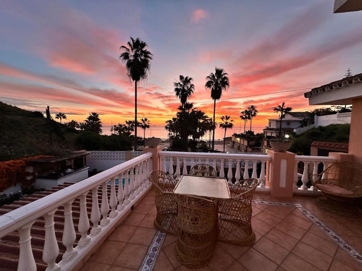 פואנגירולה Villa Mijas With Pool 50 M Beach מראה חיצוני תמונה